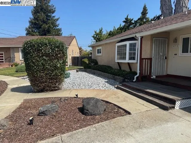 178 Hermes Ct, Hayward, California 94544-2835