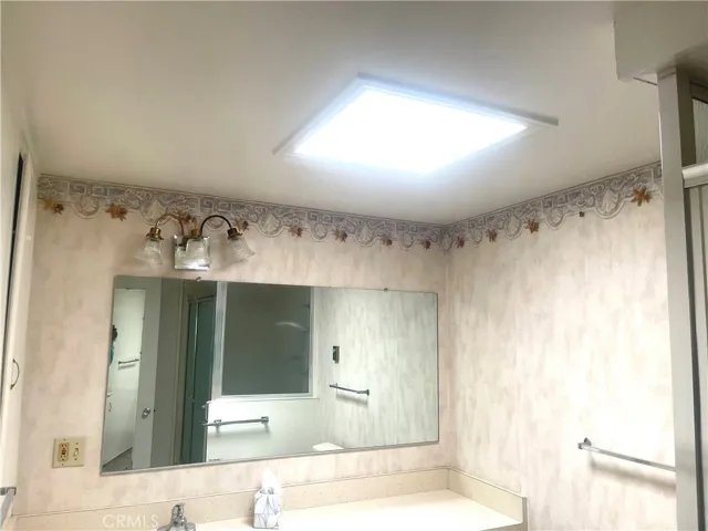 1660 Monterey Road 2 9f, Seal Beach, California 90740