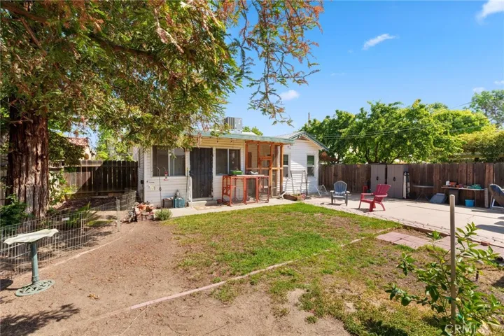 221 College Avenue, Coalinga, California 93210