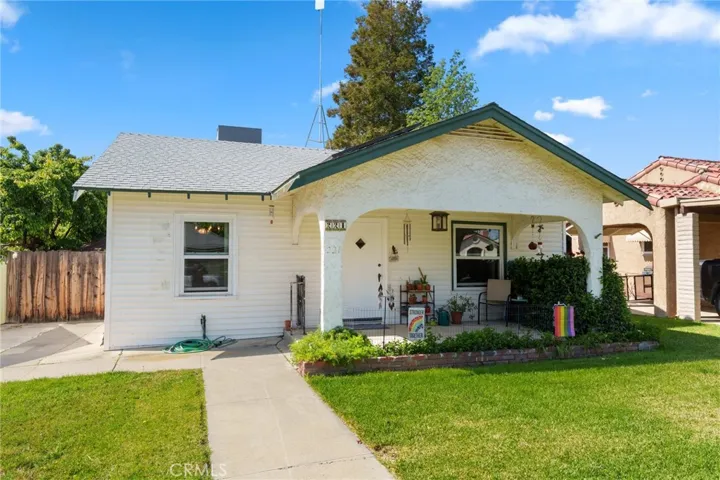 221 College Avenue, Coalinga, California 93210