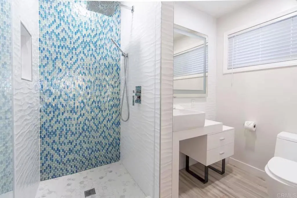 498 Neptune, Encinitas, California 92024 home-pic-33