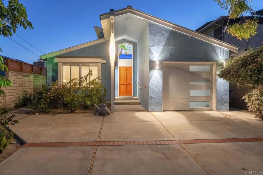 498 Neptune, Encinitas, California 92024 home-pic-11