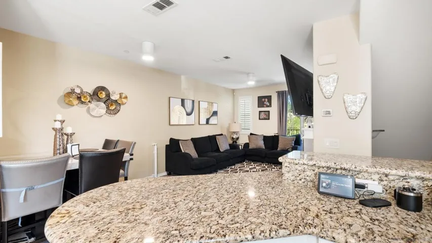 1876 Champagne Ct 4, Chula Vista, California 91913