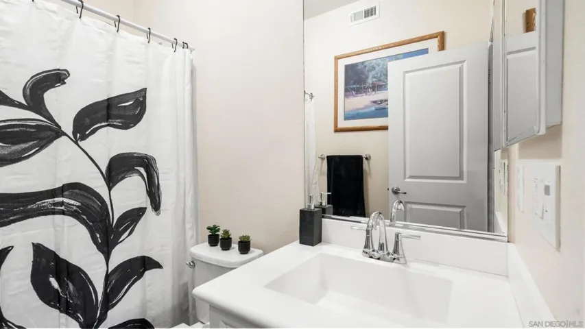 1876 Champagne Ct 4, Chula Vista, California 91913