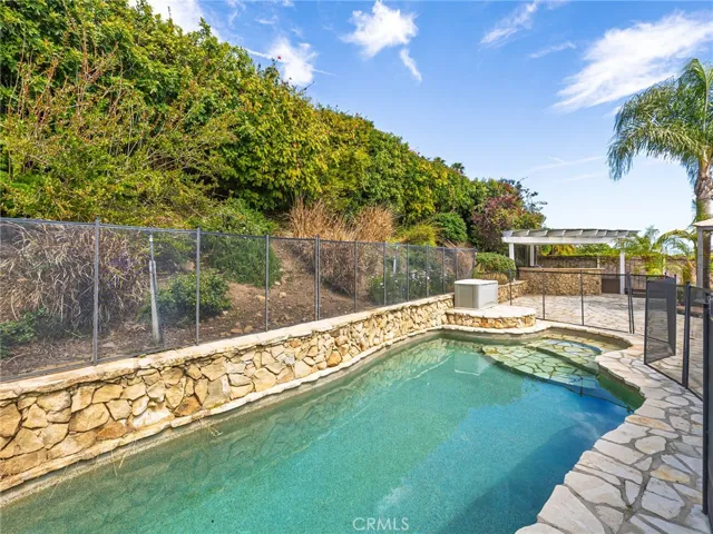2805 Calle Aventura, Rancho Palos Verdes, California 90275