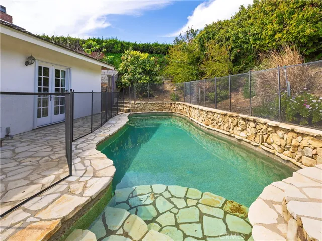 2805 Calle Aventura, Rancho Palos Verdes, California 90275