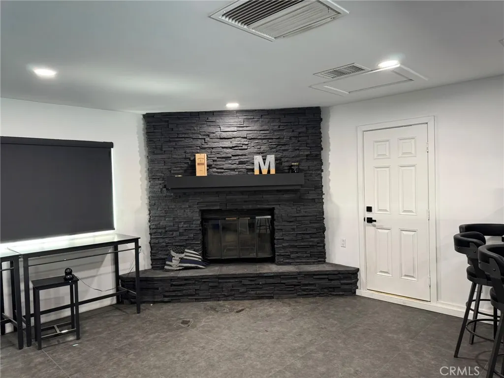 13771 Wawona Road, Apple Valley, California 92307 home-pic-8