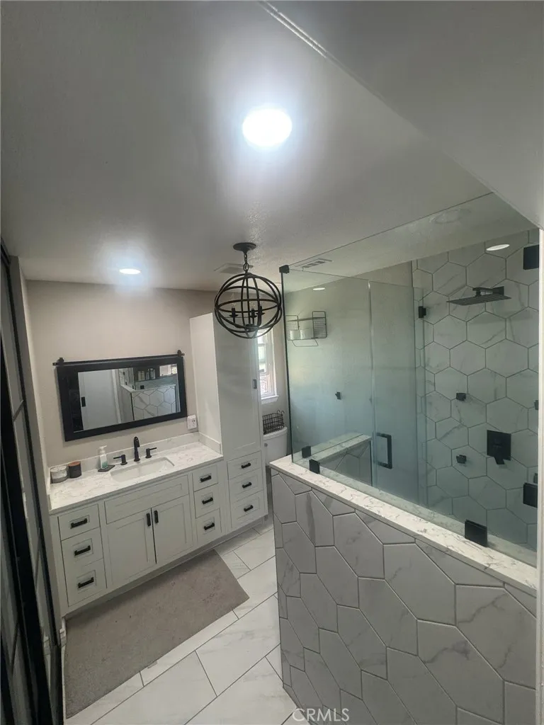 13771 Wawona Road, Apple Valley, California 92307 home-pic-24
