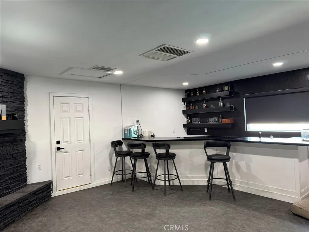 13771 Wawona Road, Apple Valley, California 92307 home-pic-6
