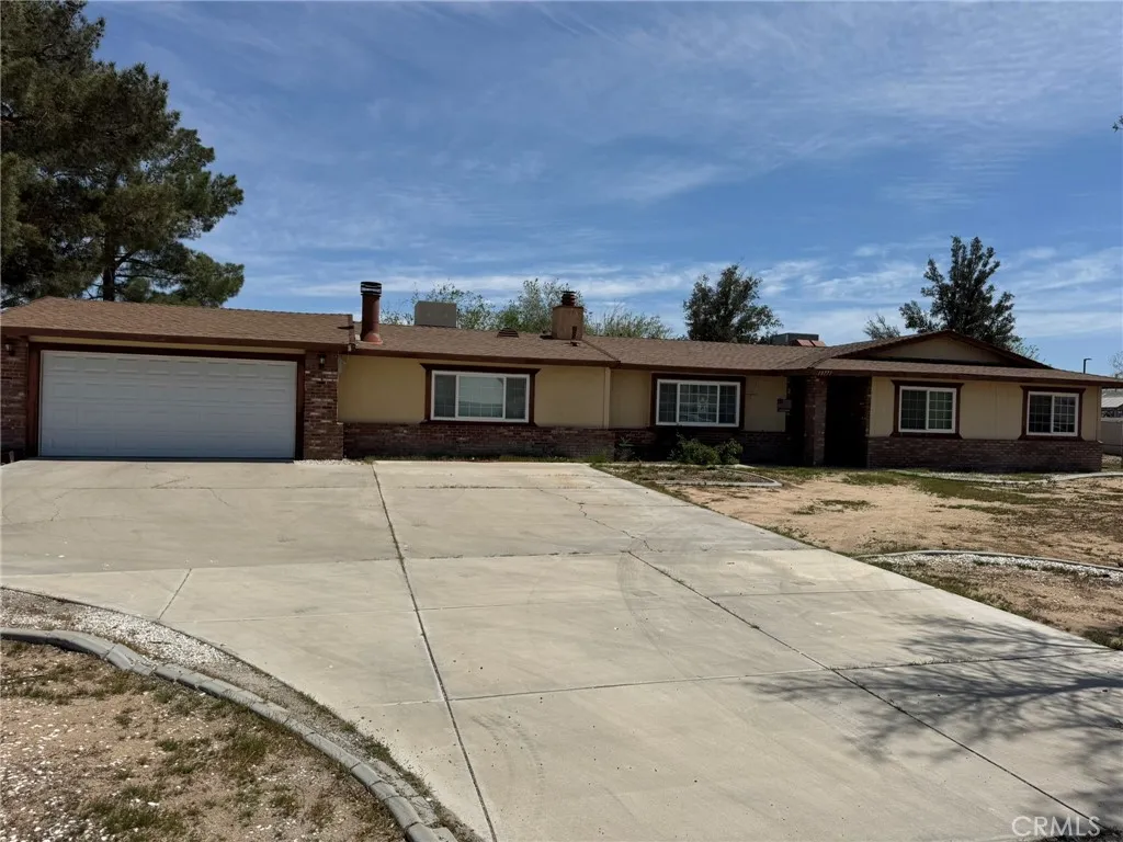 13771 Wawona Road, Apple Valley, California 92307 home-pic-0