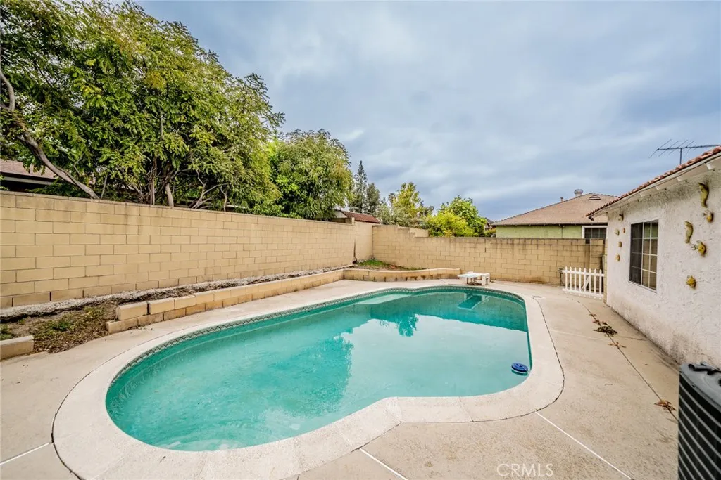 606 S Darney Avenue, West Covina, California 91792 home-pic-36