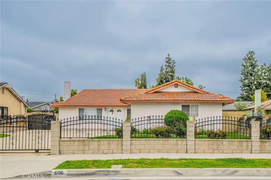 606 S Darney Avenue, West Covina, California 91792 home-pic-4