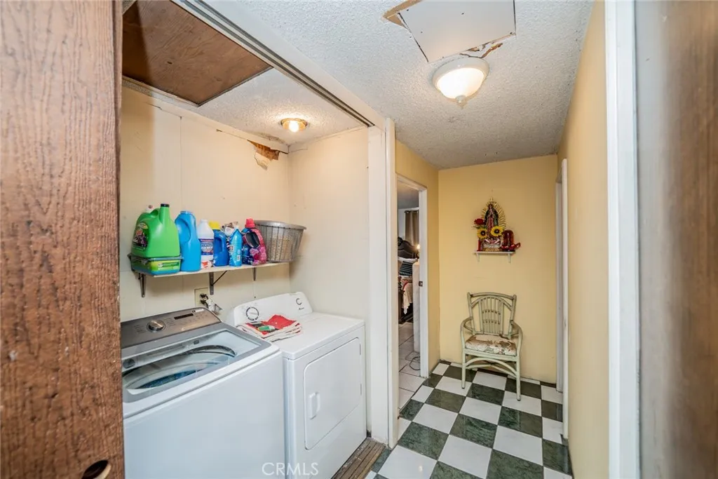 606 S Darney Avenue, West Covina, California 91792 home-pic-11