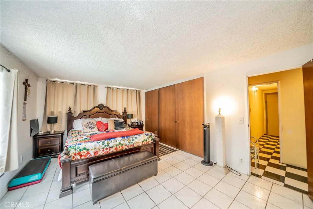 606 S Darney Avenue, West Covina, California 91792 home-pic-29
