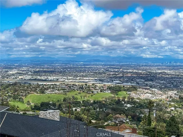 19 Surrey Lane, Rancho Palos Verdes, California 90275
