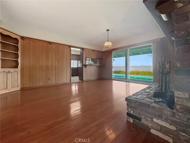 19 Surrey Lane, Rancho Palos Verdes, California 90275
