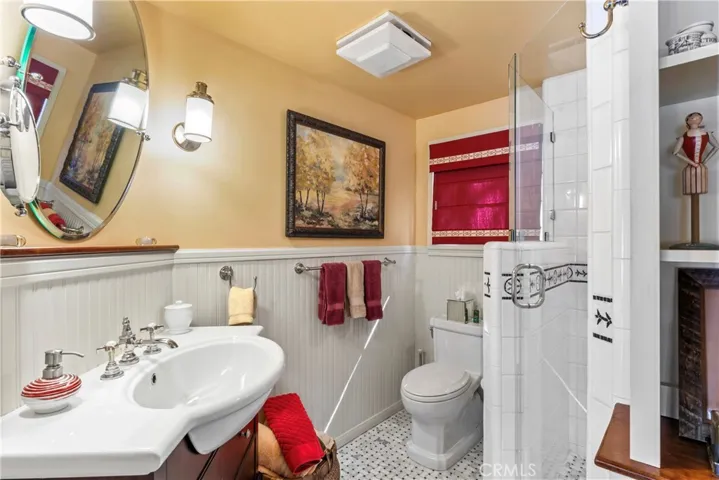 28750 Palisades Drive, Lake Arrowhead, California 92352