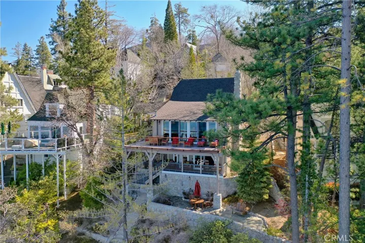 28750 Palisades Drive, Lake Arrowhead, California 92352