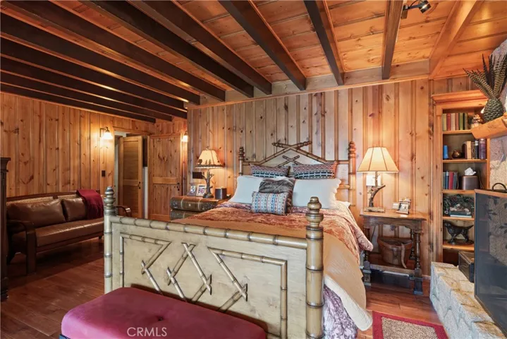 28750 Palisades Drive, Lake Arrowhead, California 92352