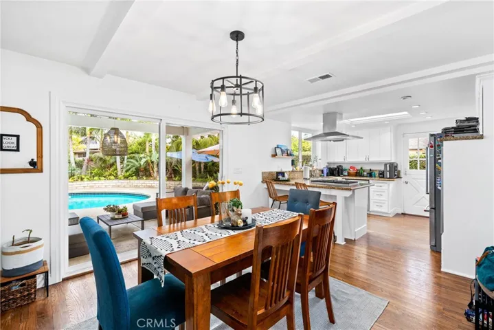 2818 Francis Lane, Costa Mesa, California 92626