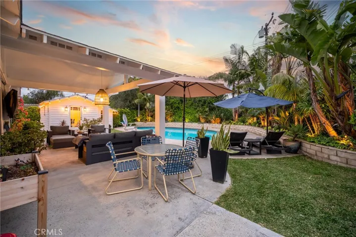 2818 Francis Lane, Costa Mesa, California 92626