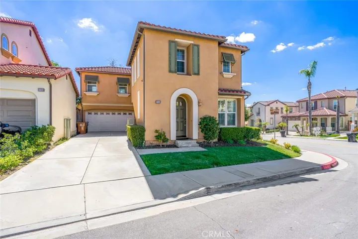 17060 Vista Moraga, Yorba Linda, California 92886