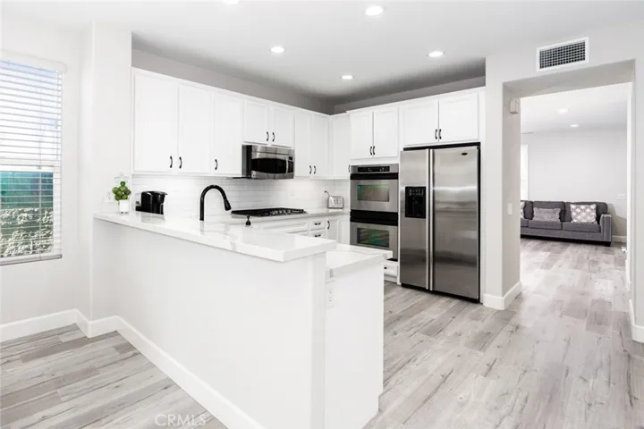 17060 Vista Moraga, Yorba Linda, California 92886