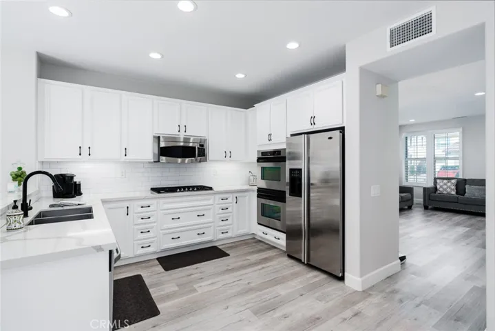 17060 Vista Moraga, Yorba Linda, California 92886
