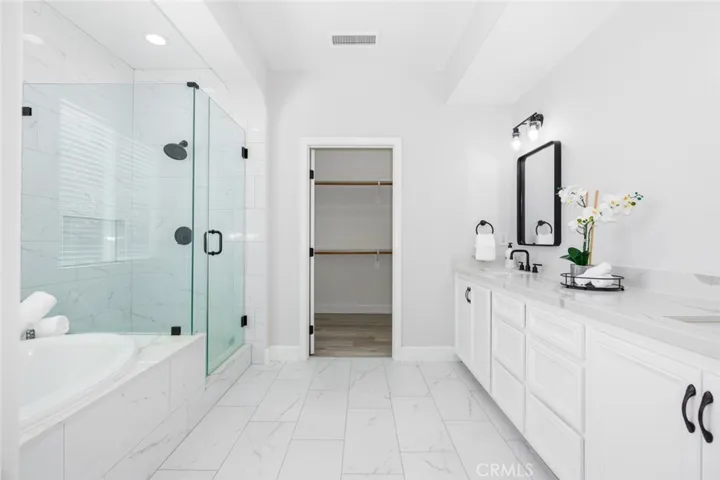 17060 Vista Moraga, Yorba Linda, California 92886