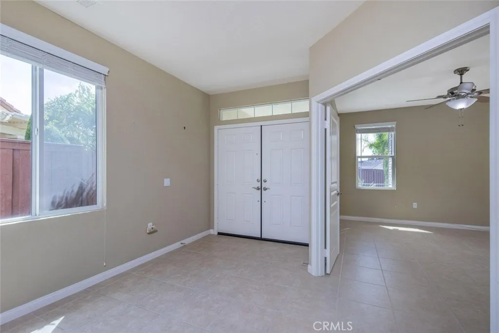 7692 Dutra Drive, Hemet, California 92545 home-pic-7