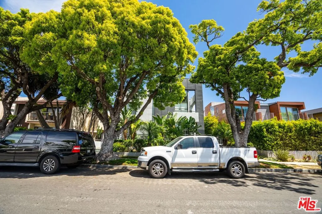 1427 18th Street 3, Santa Monica, California 90404 home-pic-9