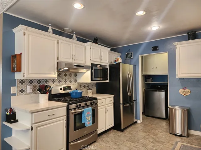 7450 Thunderbird Lane, Stanton, California 90680