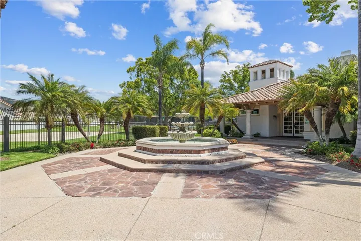 Portola Clubhouse and Amenities