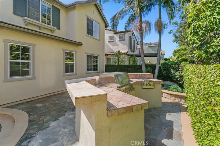20 La Salle Lane, Ladera Ranch, California 92694