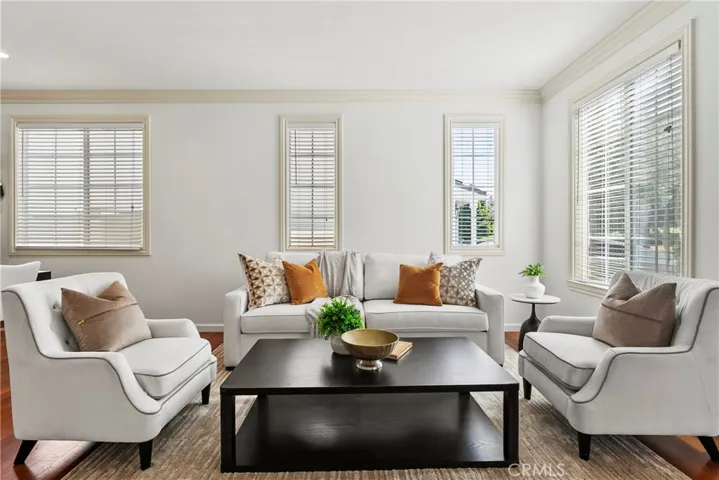 20 La Salle Lane, Ladera Ranch, California 92694