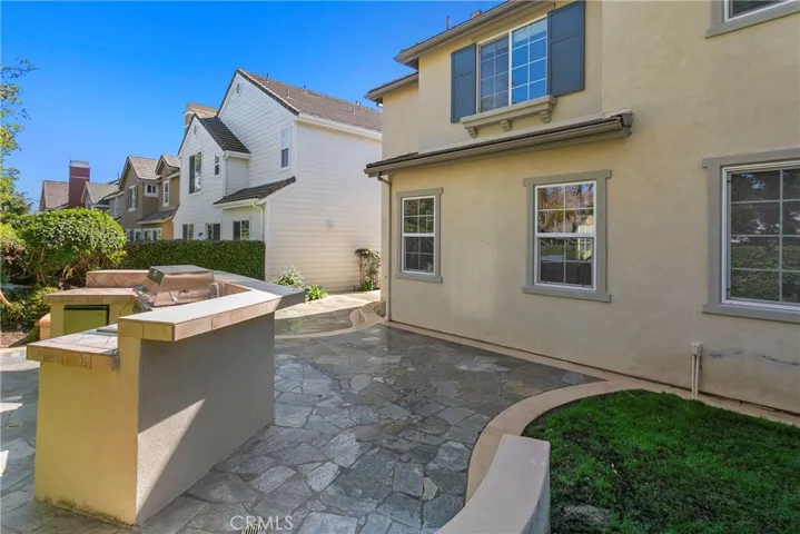 20 La Salle Lane, Ladera Ranch, California 92694