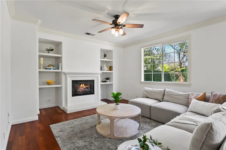 20 La Salle Lane, Ladera Ranch, California 92694