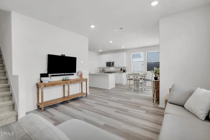 Living room 2