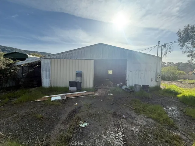 7400 Pyle Road, Upper Lake, California 95485