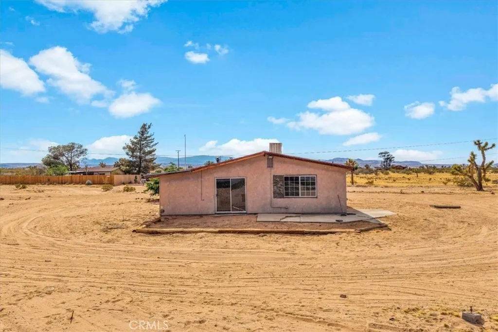 59724 Stearman Road, Landers, California 92285 home-pic-31