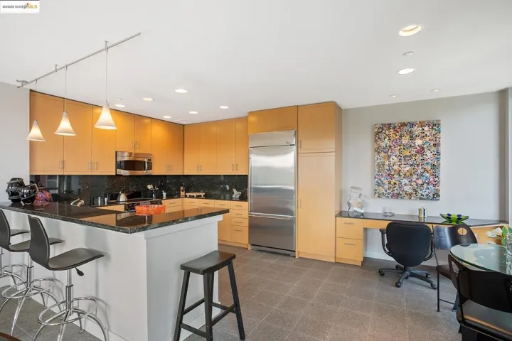 255 Berry St 514, San Francisco, California 94158