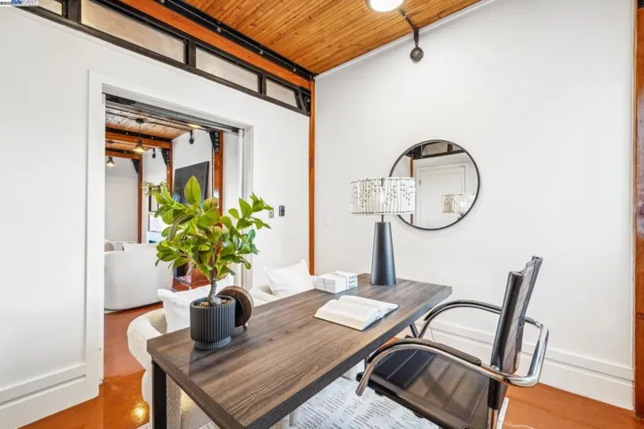 6105 San Pablo Ave 406, Oakland, California 94608
