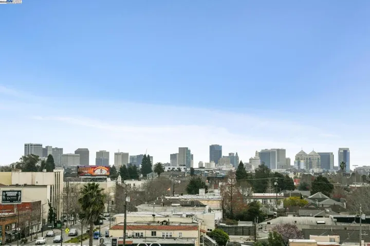 6105 San Pablo Ave 406, Oakland, California 94608
