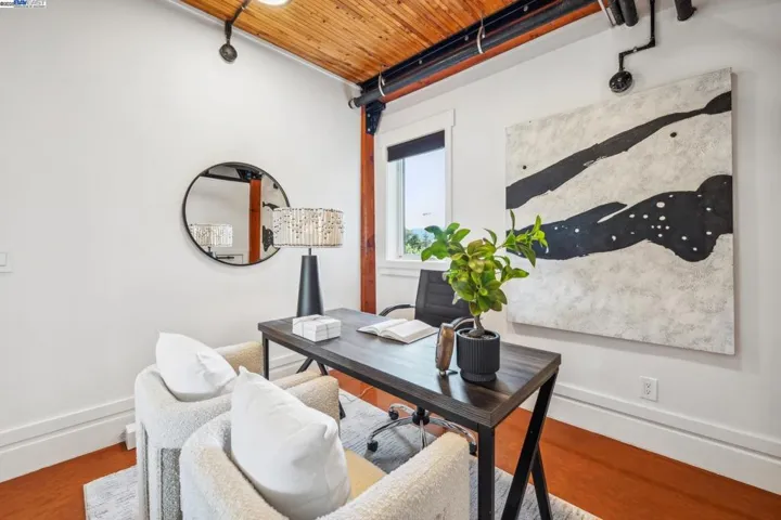 6105 San Pablo Ave 406, Oakland, California 94608