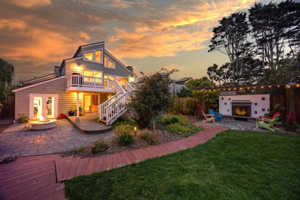 628 Alsace Loraine Avenue, Half Moon Bay, California 94019 home-pic-0