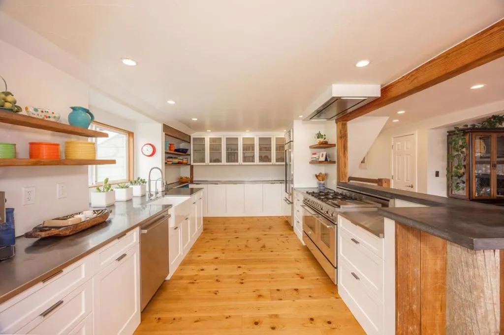 628 Alsace Loraine Avenue, Half Moon Bay, California 94019 home-pic-23