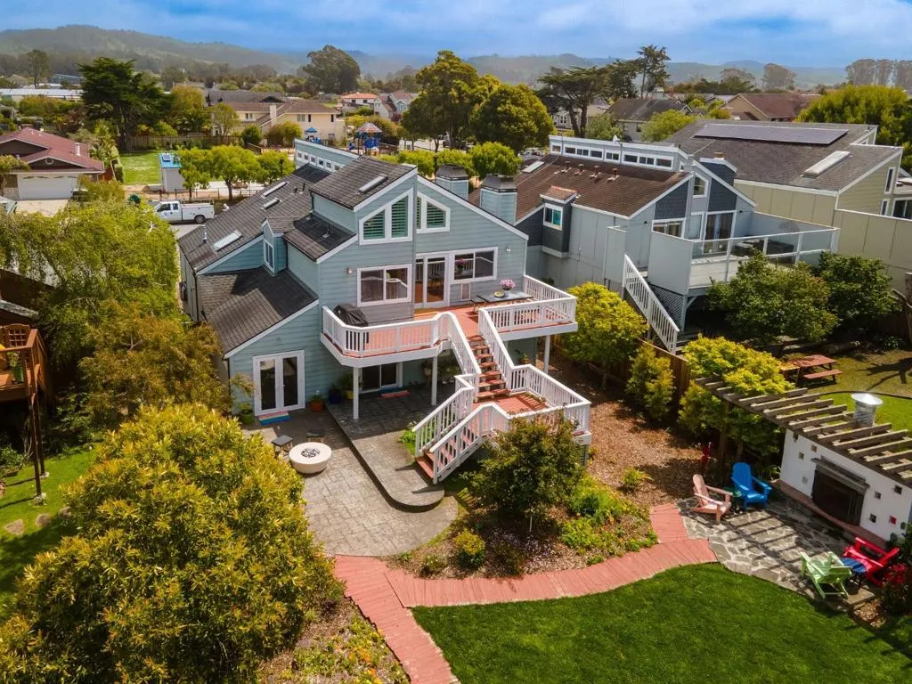 628 Alsace Loraine Avenue, Half Moon Bay, California 94019 home-pic-5