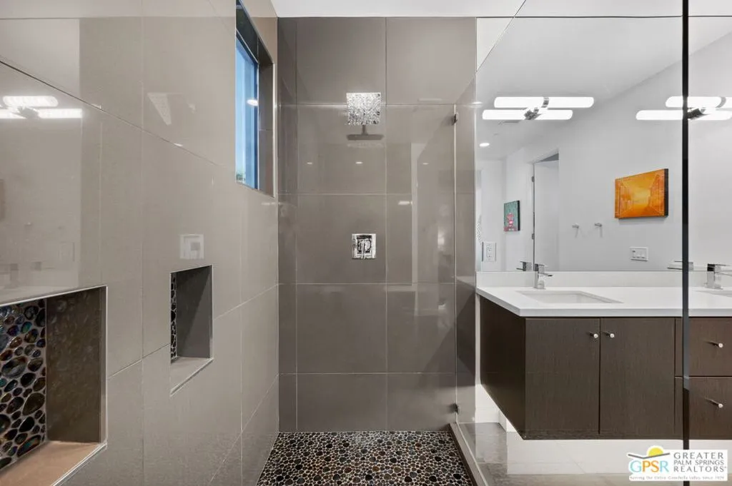 35385 Rush Lane, Cathedral City, California 92234 home-pic-28