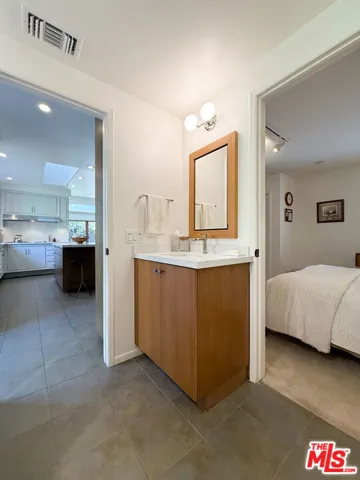30612 Sicomoro Drive, Malibu, California 90265