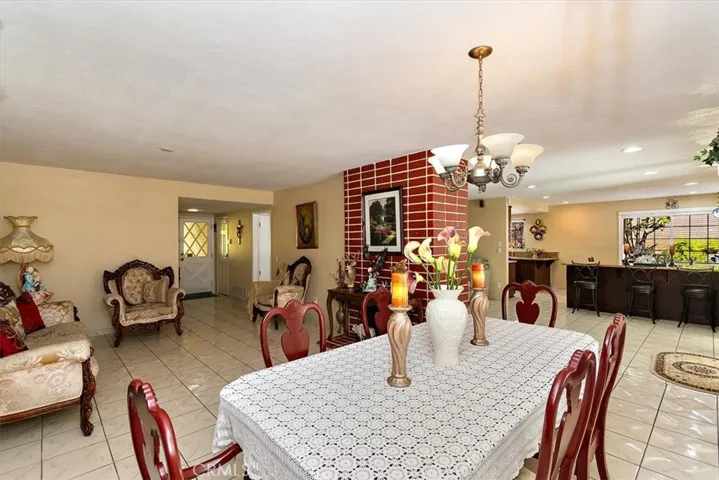 1950 Pine Crest Drive, Corona, California 92882